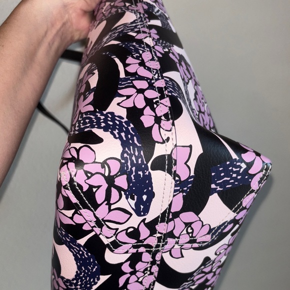 Kate Spade New York Snake Garden Printed Reversible Tote - Picture 8 of 10